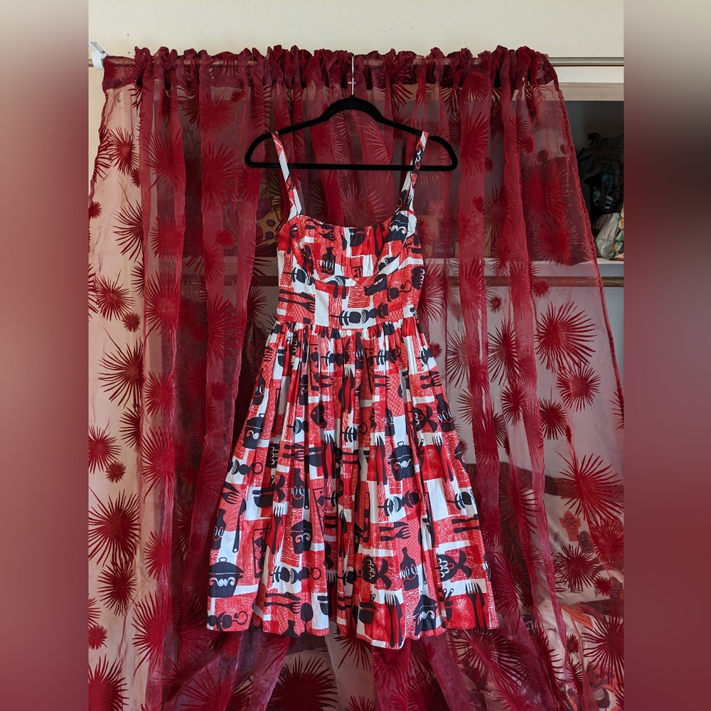 Bernie Dexter TammieW Barbecue BBQ Dress XS